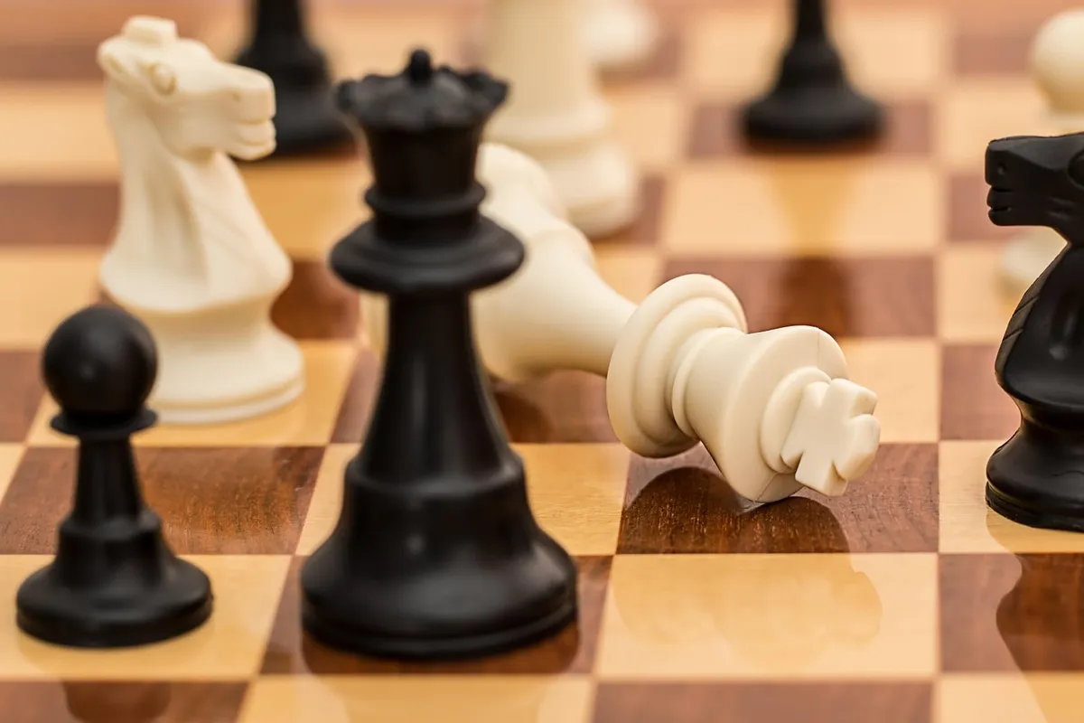 checkmate, chess, board, chess board, resignation, conflict, board game, competition, chess pieces, check, defeat, strategy, strategy game, stalemate, game over